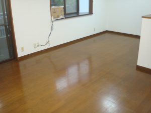 U様邸　フローリングリフォーム　施工前