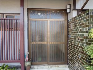 T様邸　玄関ドアリフォーム　施工前