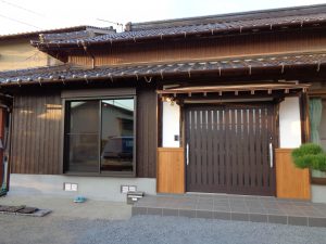 T様邸　施工後玄関