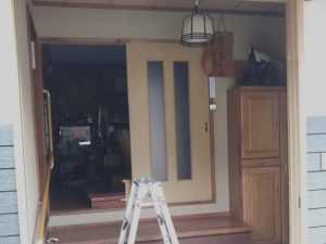 K様邸　玄関サッシ交換