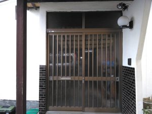 H様邸　玄関リフォーム　施工前